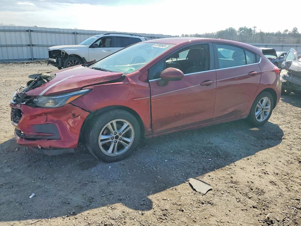2017 CHEVROLET CRUZE — VIN 3G1BE6SM7HS555229