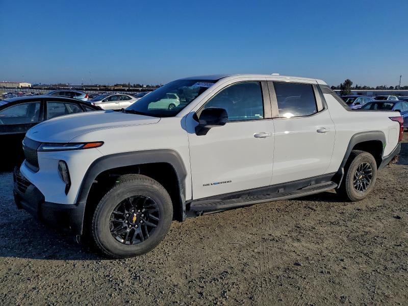 2024 CHEVROLET SILVERADO — VIN 1GC10UED2RU200455