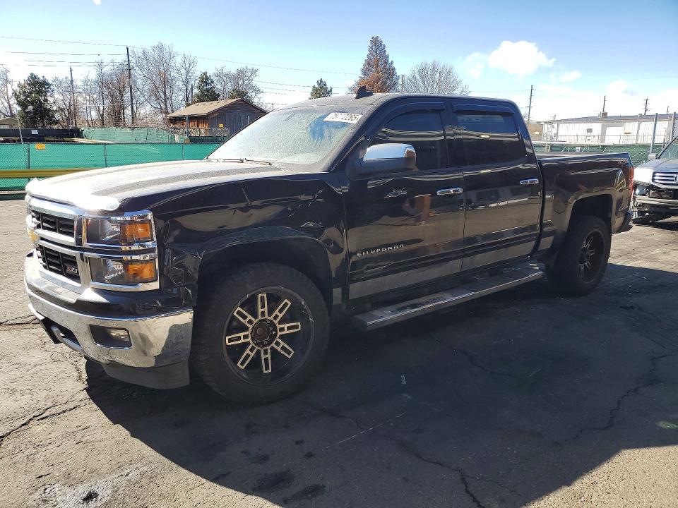 2015 CHEVROLET SILVERADO — VIN 3GCUKREC7FG488824