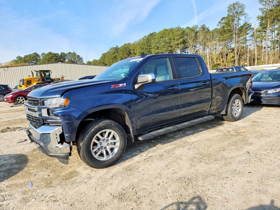2020 CHEVROLET SILVERADO — VIN 1GCUYDED2LZ181602