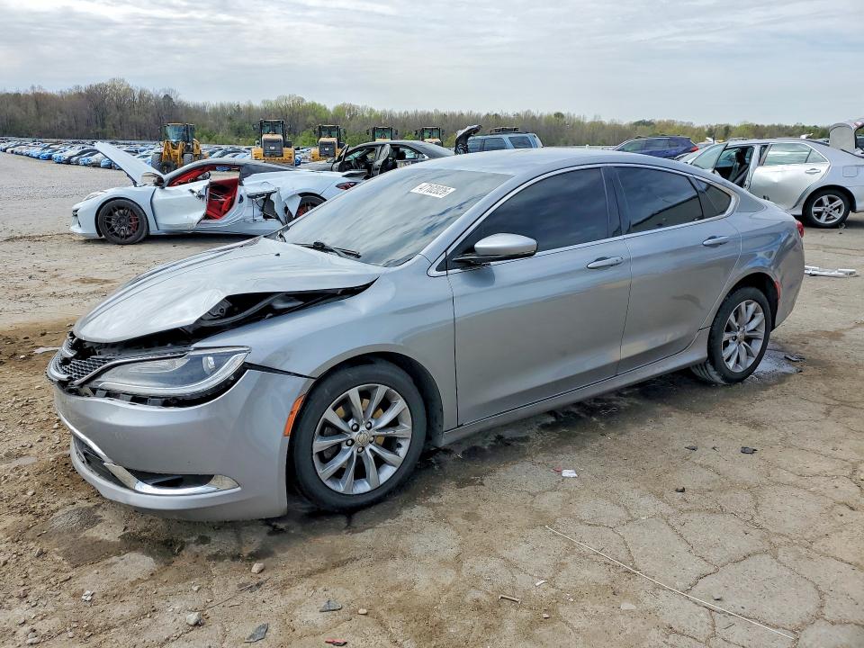 2015 CHRYSLER 200 — VIN 1C3CCCCBXFN549417