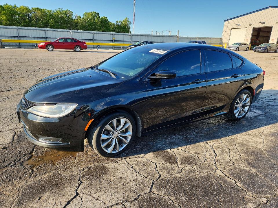 2015 CHRYSLER 200 — VIN 1C3CCCBB4FN600914