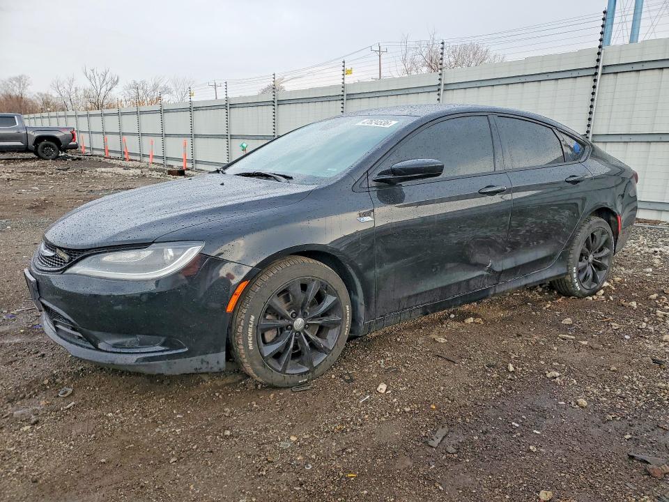 2015 CHRYSLER 200 — VIN 1C3CCCDG1FN664921