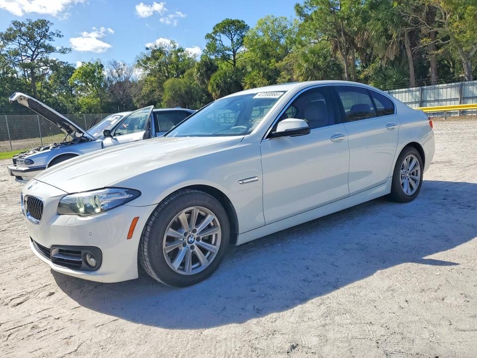 2015 BMW 528 — VIN WBA5A5C5XFD520910