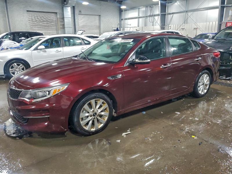 2017 KIA OPTIMA — VIN 5XXGT4L37HG138972