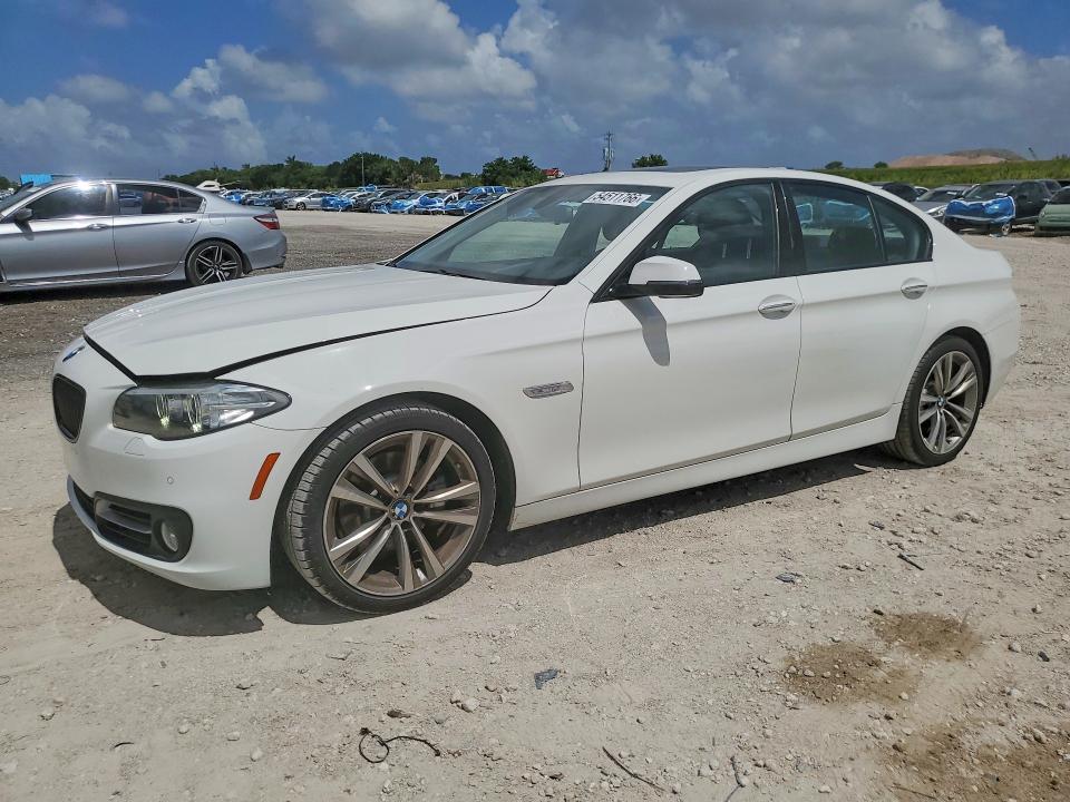 2016 BMW 528 — VIN WBA5A5C55GG354635