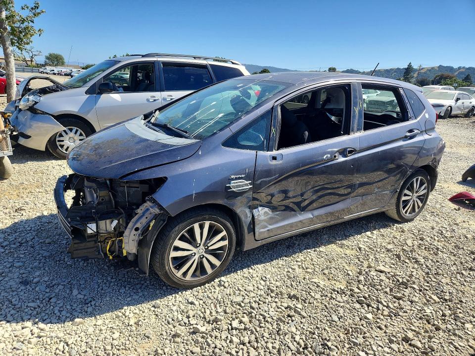 2015 HONDA FIT — VIN 3HGGK5H89FM739469
