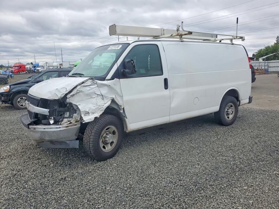 2017 CHEVROLET EXPRESS G2500 — VIN 1GCWGAFFXH1345906