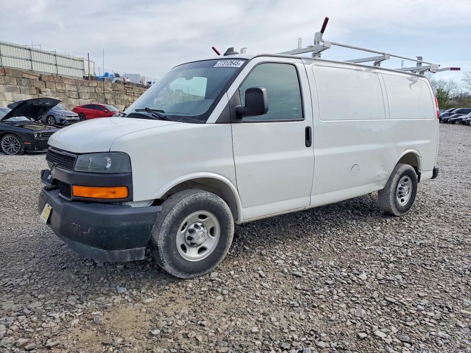 2019 CHEVROLET EXPRESS G2500 — VIN 1GCWGAFG0K1189049