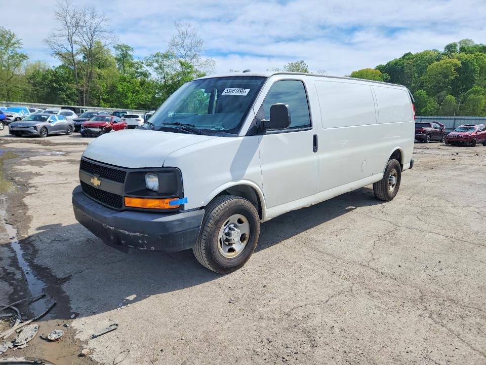 2015 CHEVROLET EXPRESS G2500 — VIN 1GCWGGFF0F1101939