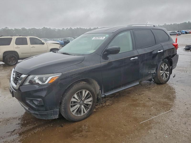 2017 NISSAN PATHFINDER — VIN 5N1DR2MM0HC695182