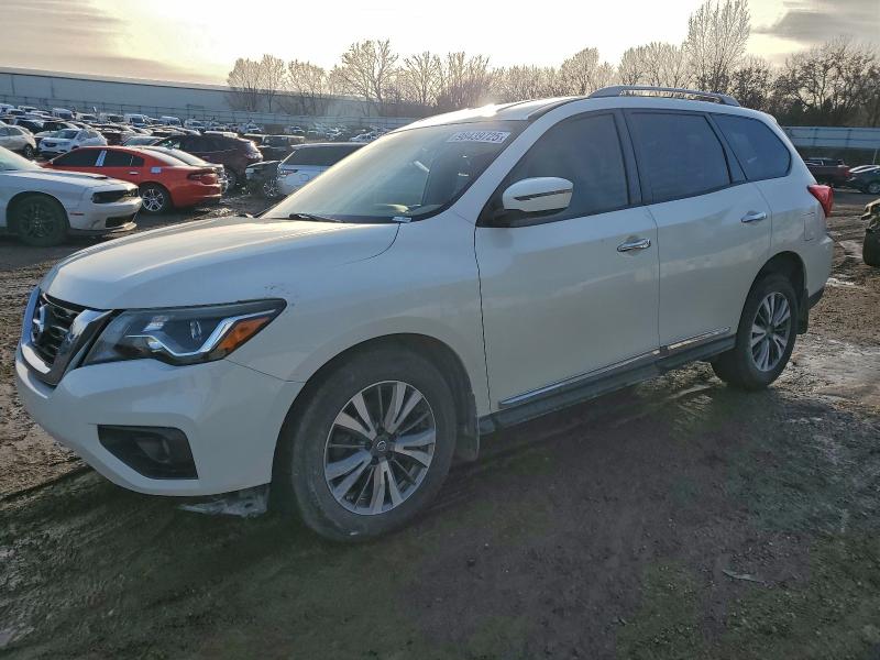2017 NISSAN PATHFINDER — VIN 5N1DR2MM7HC661420