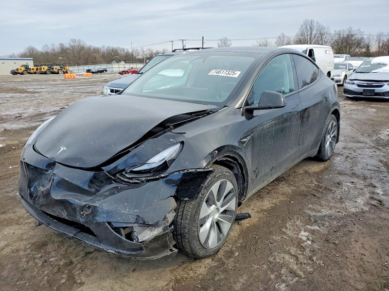 2023 TESLA MODEL Y — VIN 7SAYGDEEXPF868371