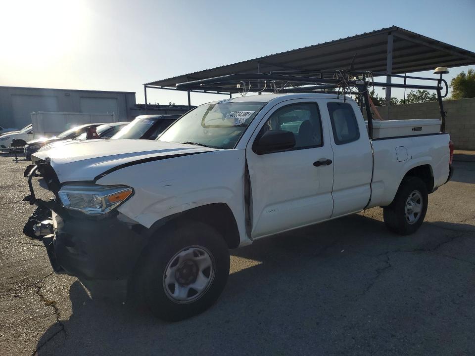 2017 TOYOTA TACOMA — VIN 5TFRX5GN2HX093477