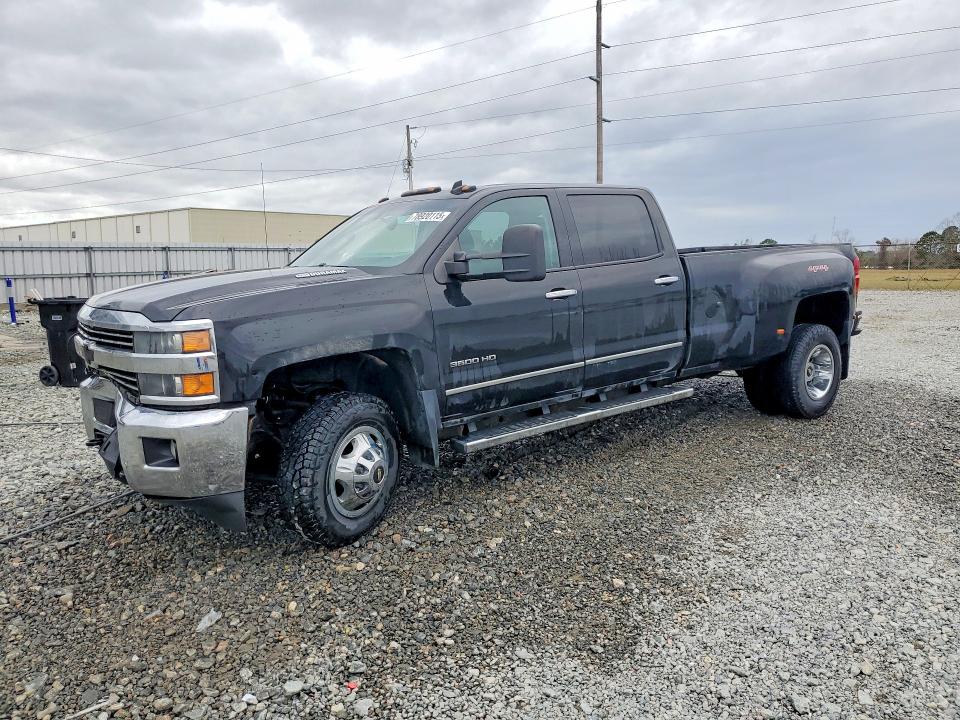 2015 CHEVROLET SILVERADO — VIN 1GC4K0C85FF193314