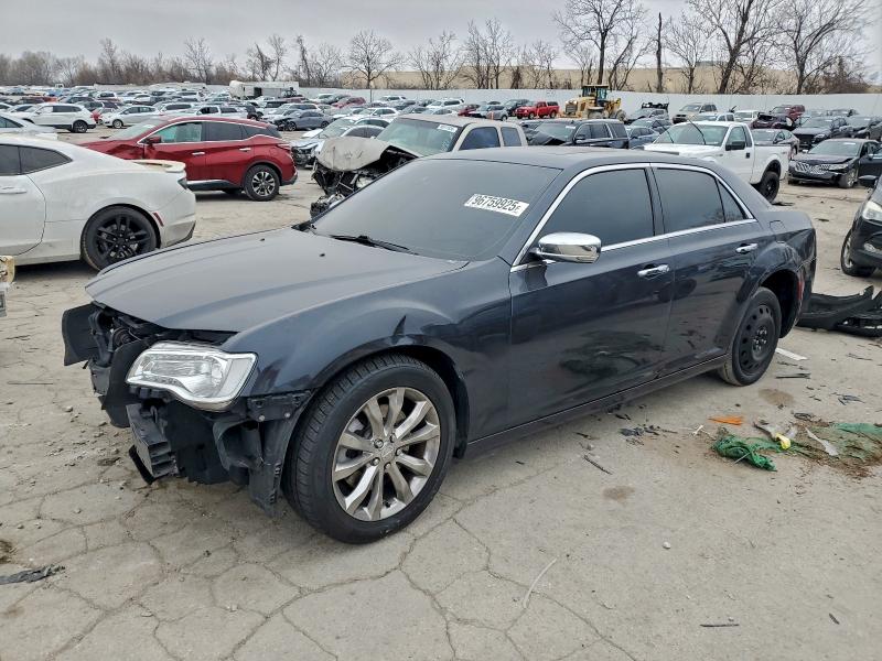 2017 CHRYSLER 300C — VIN 2C3CCAKG6HH586929