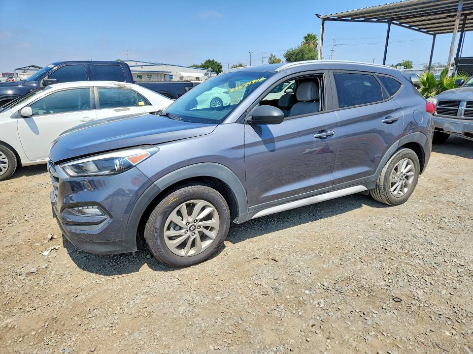 2018 HYUNDAI TUCSON — VIN KM8J33A46JU728670