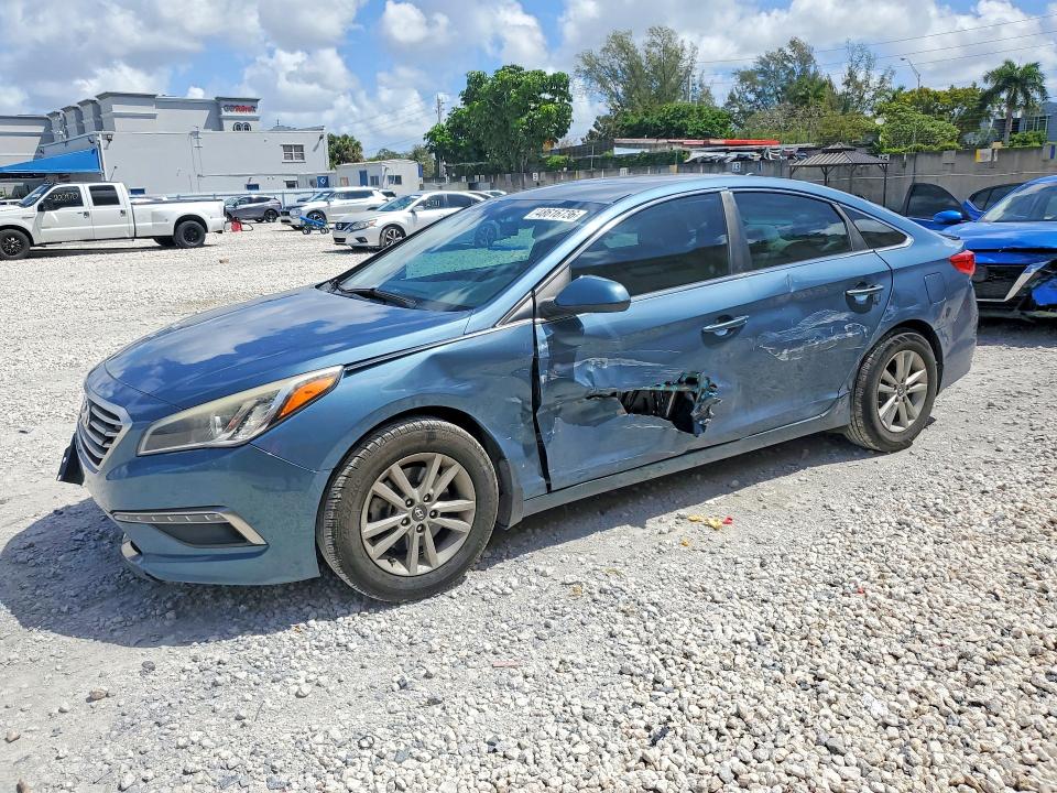2015 HYUNDAI SONATA — VIN 5NPE24AF7FH096019