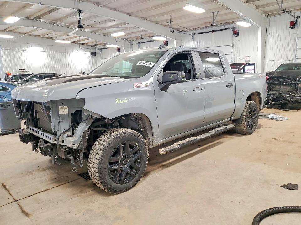 2024 CHEVROLET SILVERADO — VIN 3GCUDCED4RG373408