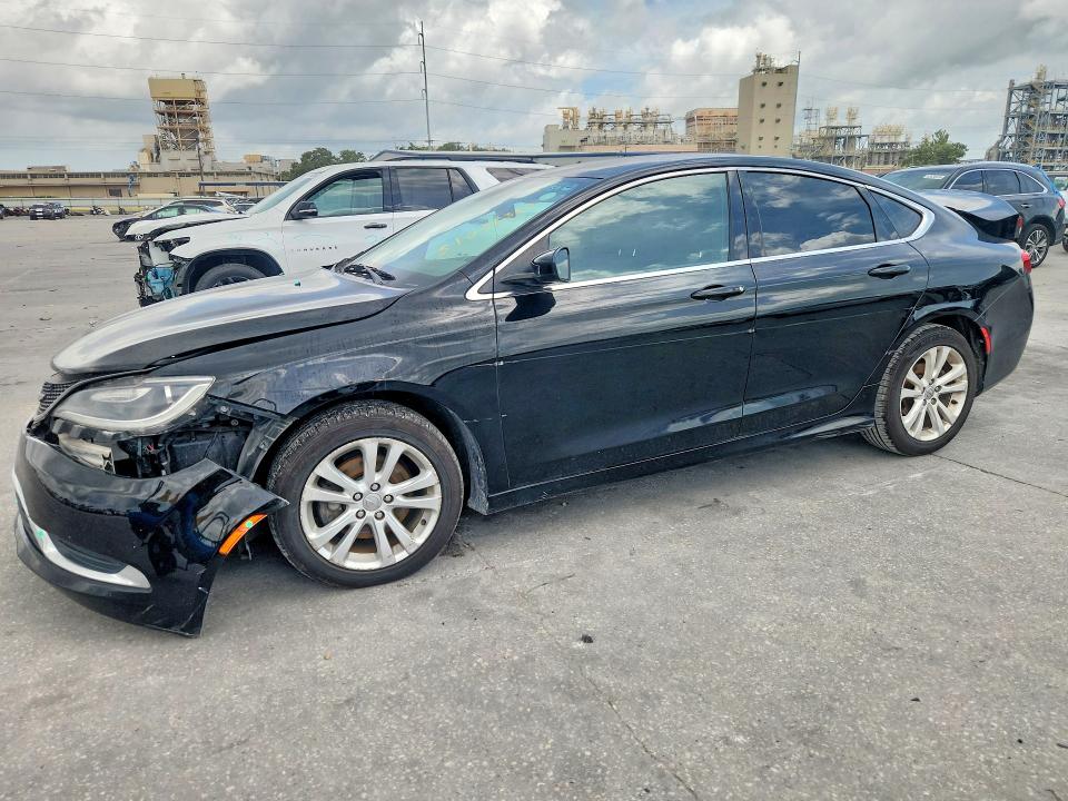 2016 CHRYSLER 200 — VIN 1C3CCCAB3GN171901