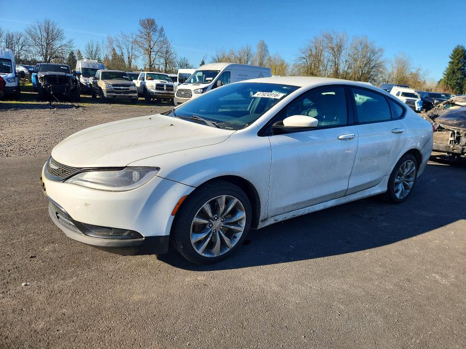 2015 CHRYSLER 200 — VIN 1C3CCCBG3FN727987