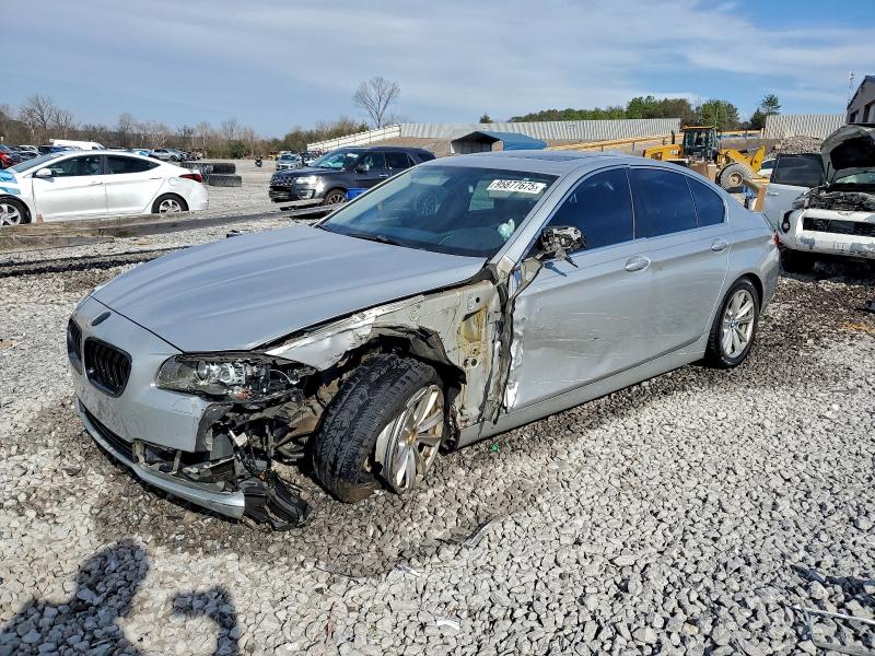 2016 BMW 528 — VIN WBA5A5C55GG348091