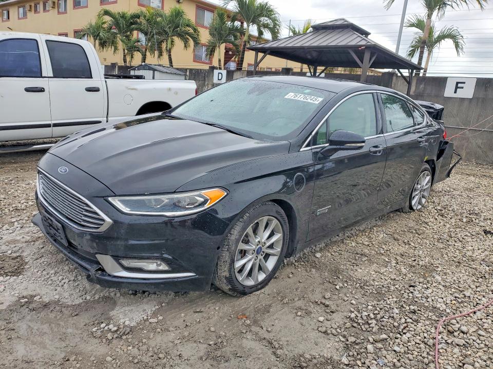 2017 FORD FUSION TIT — VIN 3FA6P0SU2HR151946