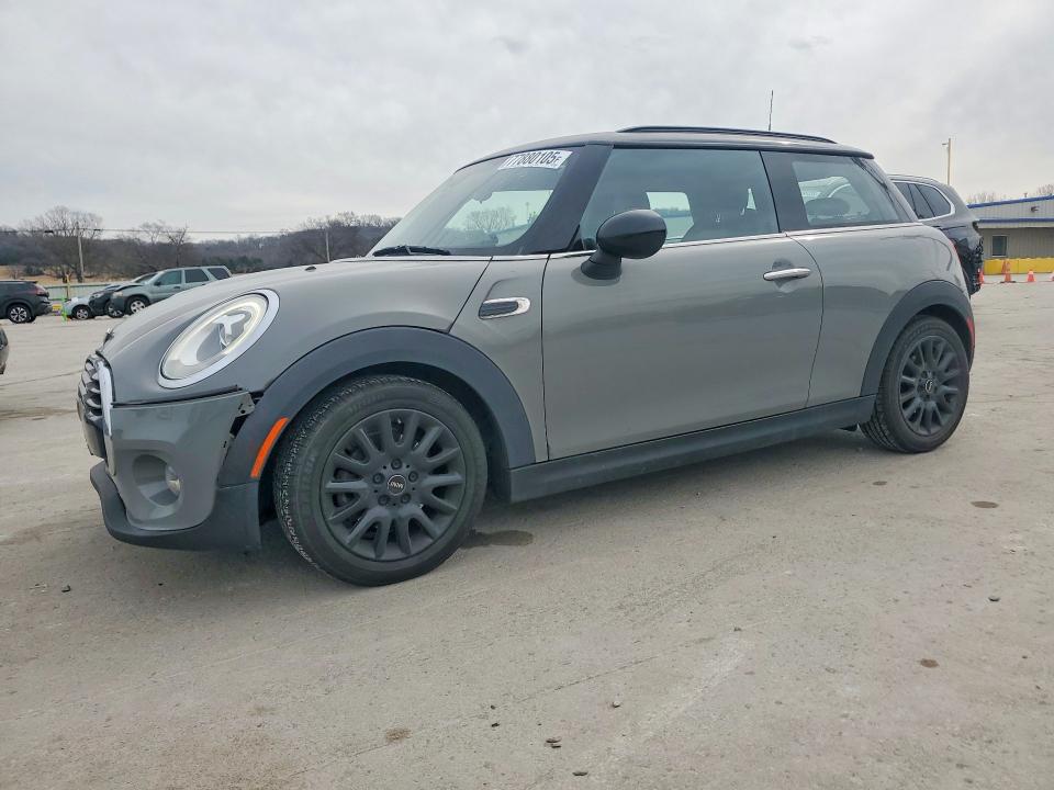 2016 MINI COOPER — VIN WMWXP5C58G2D15593
