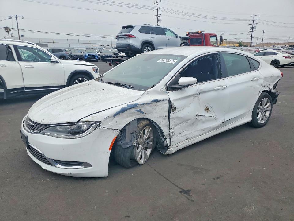 2015 CHRYSLER 200 — VIN 1C3CCCAB6FN614511