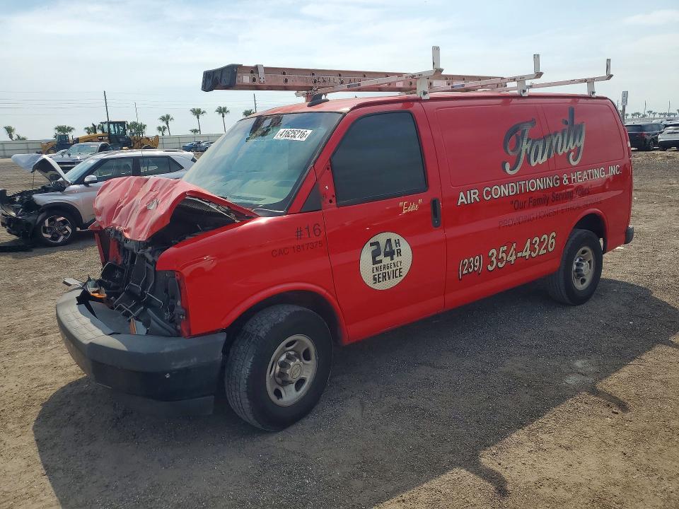 2017 CHEVROLET EXPRESS G2500 — VIN 1GCWGAFF4H1128870