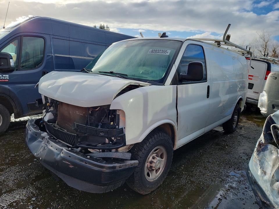 2020 CHEVROLET EXPRESS G2500 — VIN 1GCWGAFP1L1248739
