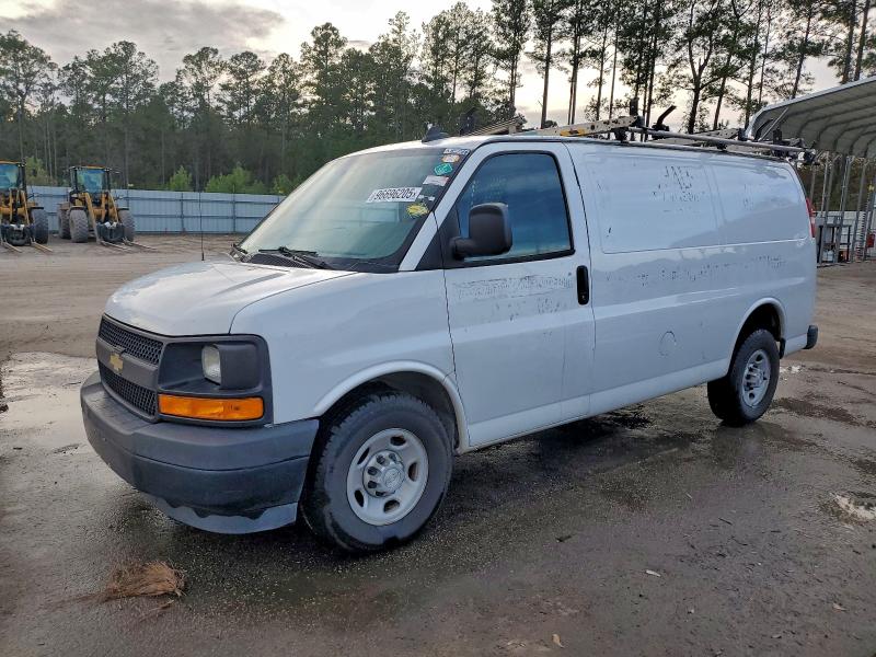 2017 CHEVROLET EXPRESS G2500 — VIN 1GCWGAFF8H1352689