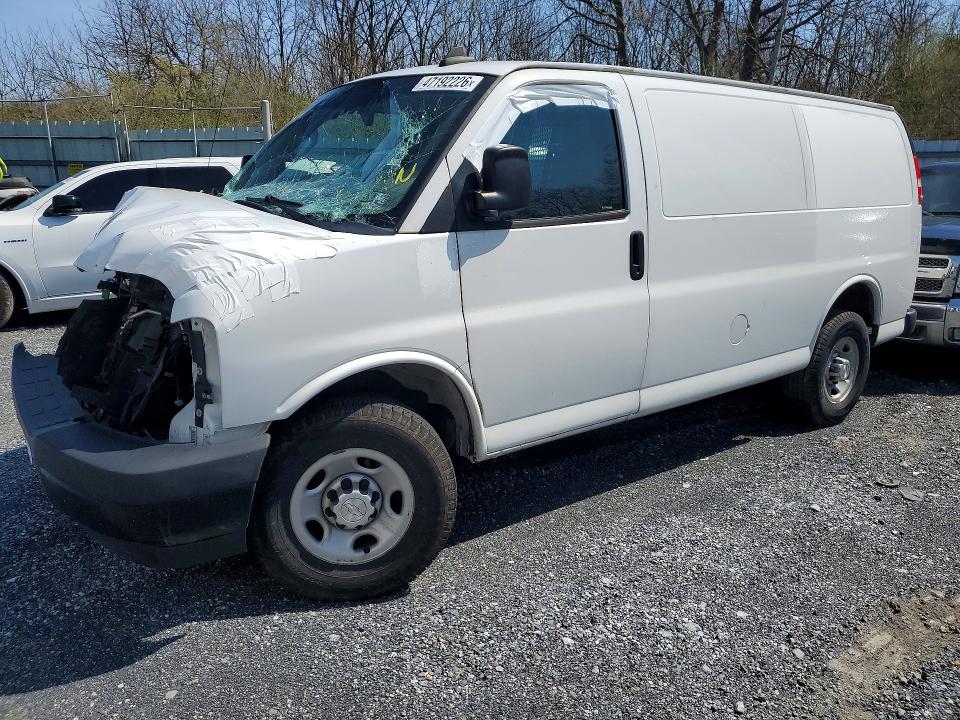 2019 CHEVROLET EXPRESS G2500 — VIN 1GCWGAFG2K1196987