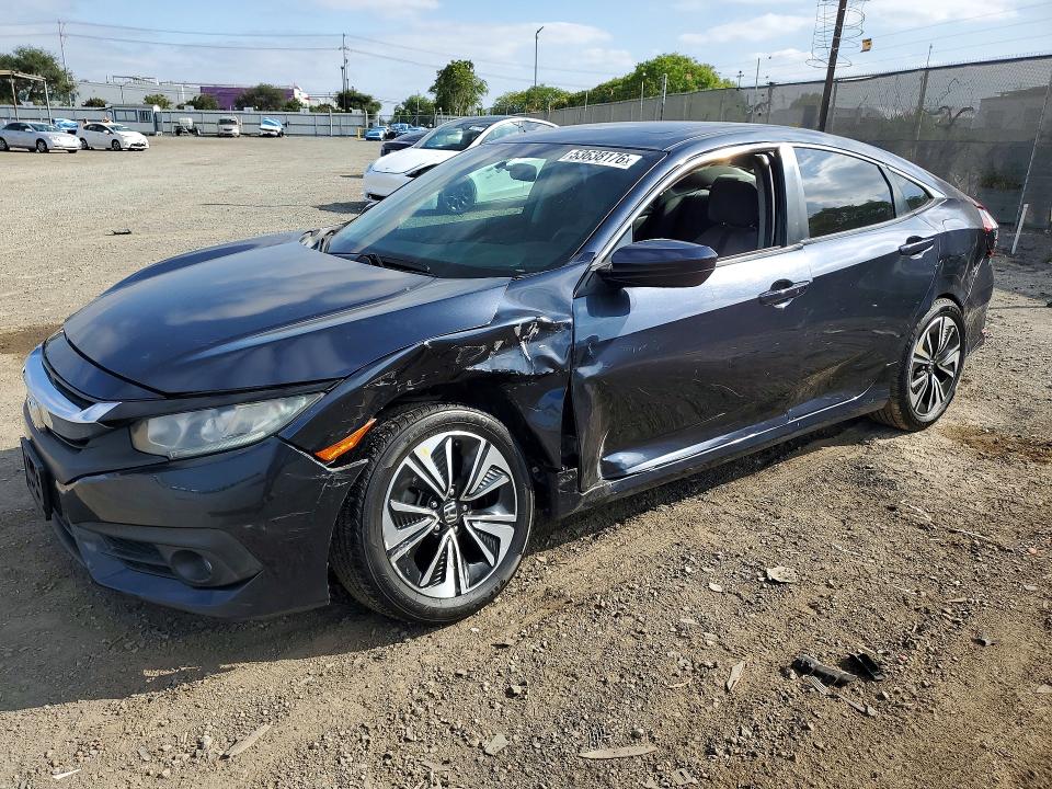 2017 HONDA CIVIC — VIN 2HGFC1F33HH640513
