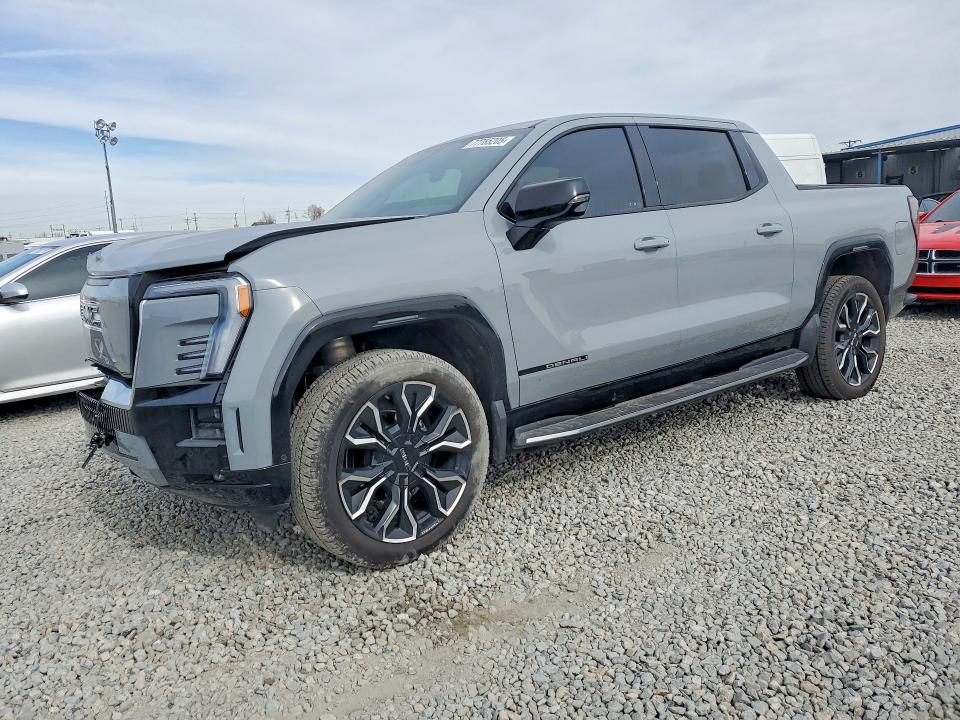 2024 GMC SIERRA — VIN 1GT401EL3RU400926