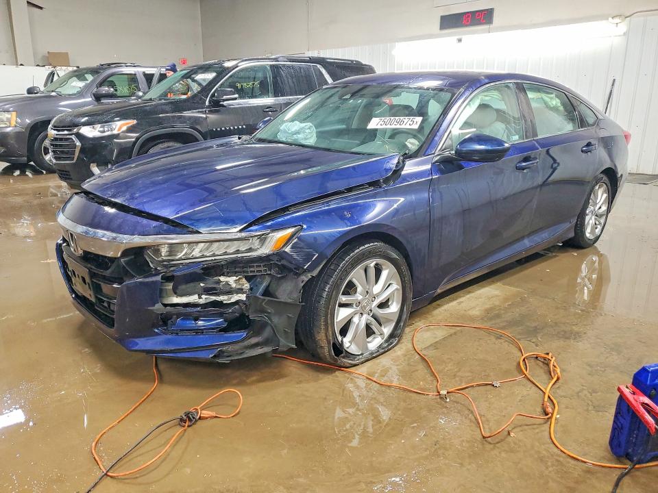 2018 HONDA ACCORD — VIN 1HGCV1F17JA190140