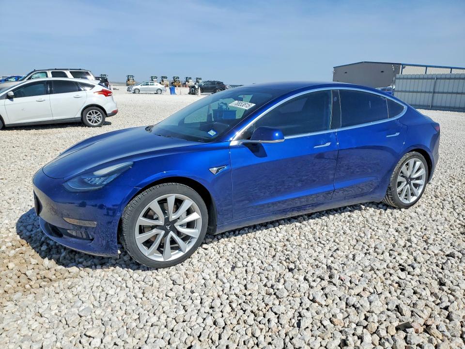2018 TESLA MODEL 3 — VIN 5YJ3E1EB4JF185512