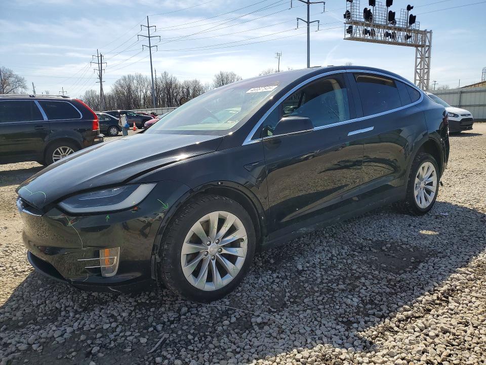 2016 TESLA MODEL X — VIN 5YJXCBE2XGF028928