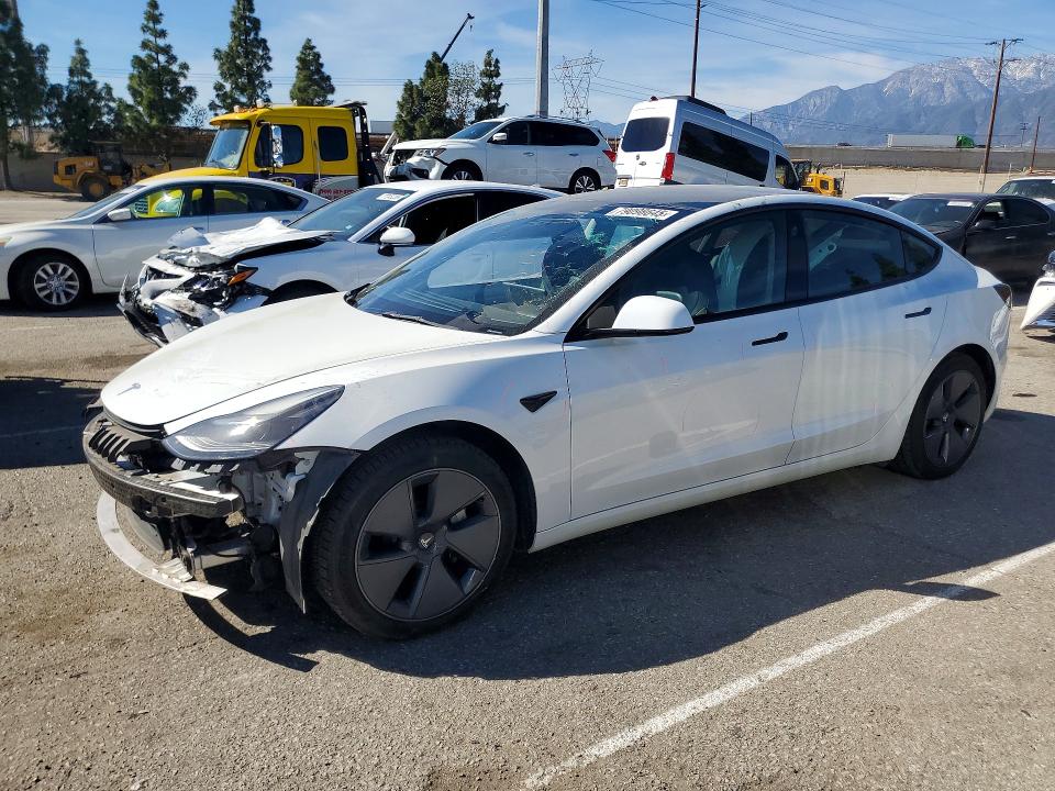 2022 TESLA MODEL 3 — VIN 5YJ3E1EB6NF180575