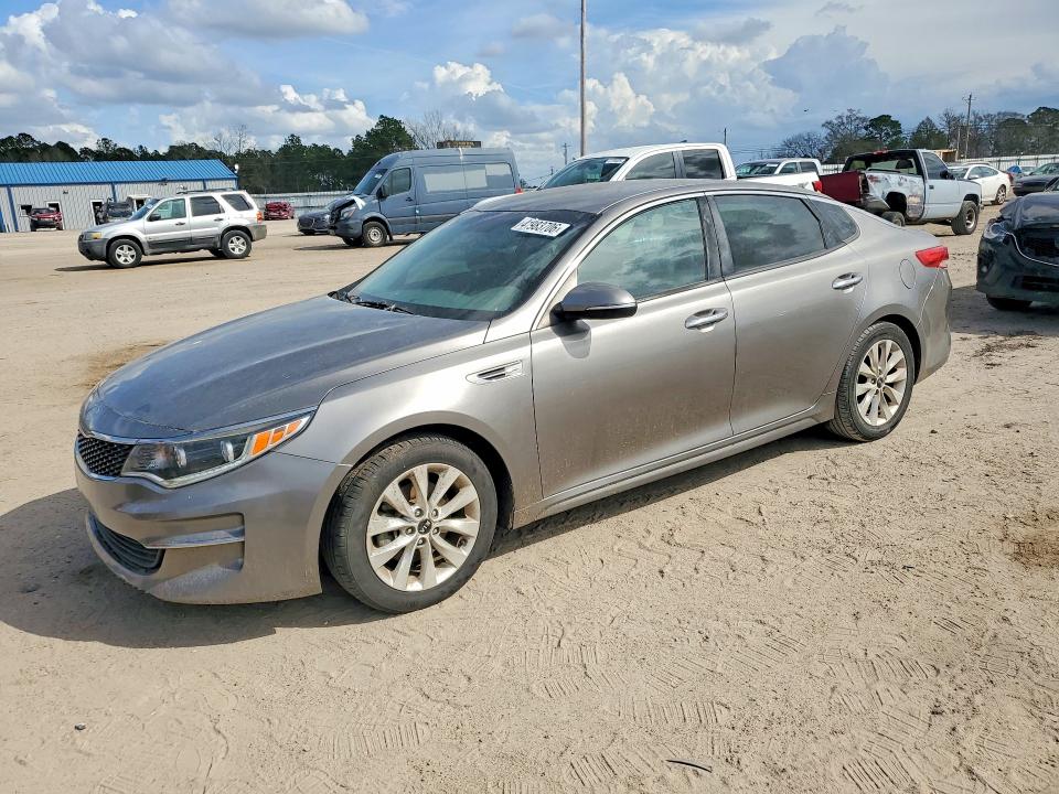 2016 KIA OPTIMA — VIN 5XXGU4L35GG033908
