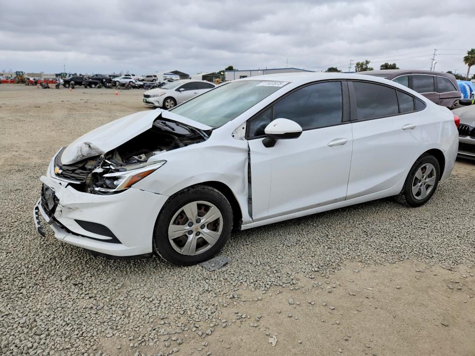 2018 CHEVROLET CRUZE — VIN 1G1BC5SM2J7234073