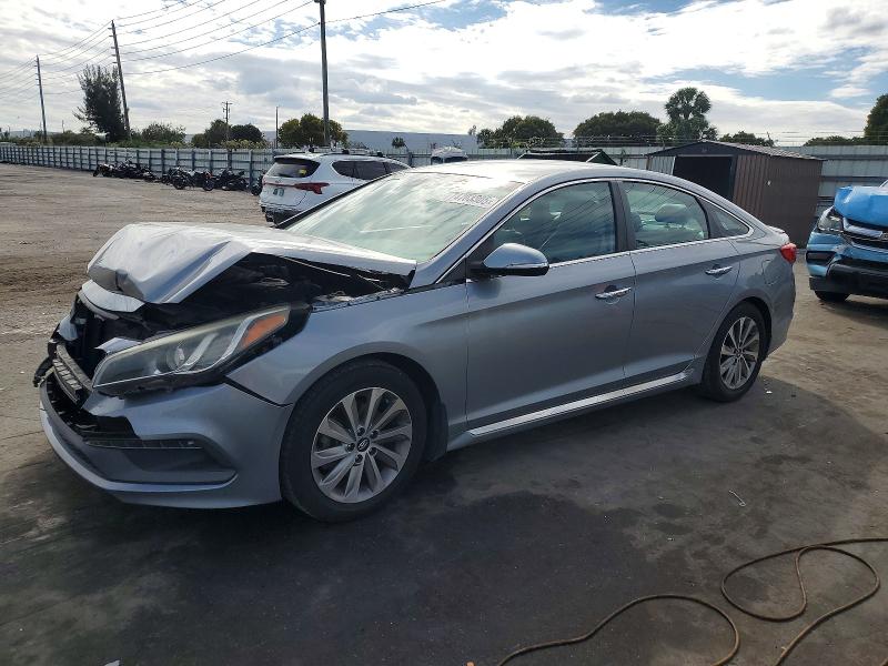 2015 HYUNDAI SONATA — VIN 5NPE34AF0FH098577