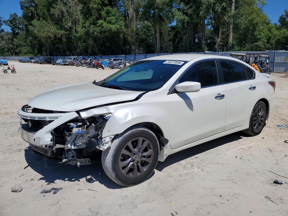 2015 NISSAN ALTIMA — VIN 1N4AL3AP8FC583858