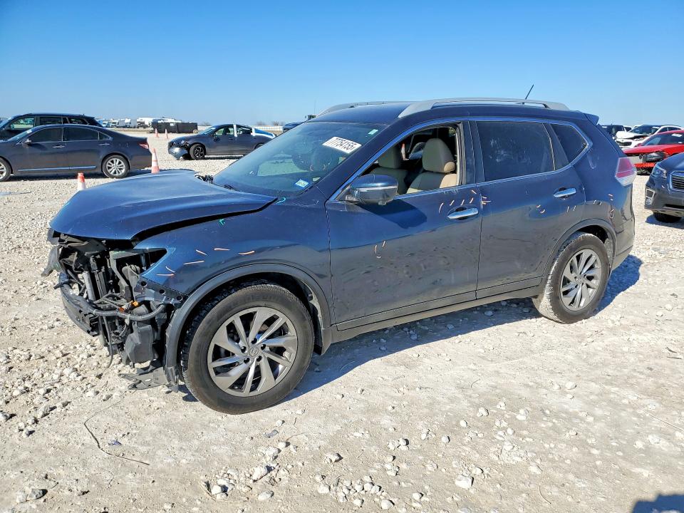 2015 NISSAN ROGUE S — VIN 5N1AT2MT2FC910473