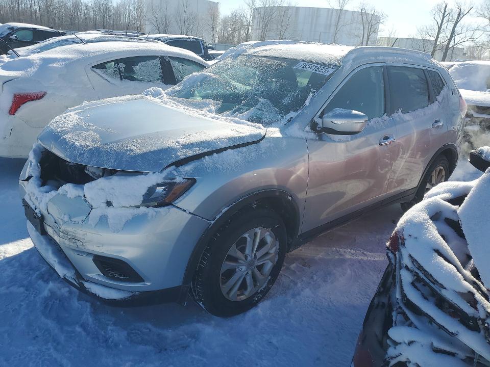 2015 NISSAN ROGUE S — VIN KNMAT2MV5FP519428