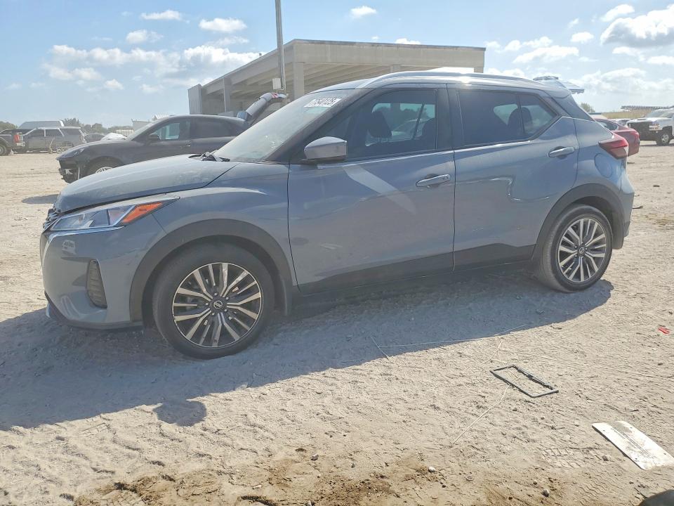 2021 NISSAN KICKS — VIN 3N1CP5CV5ML483395