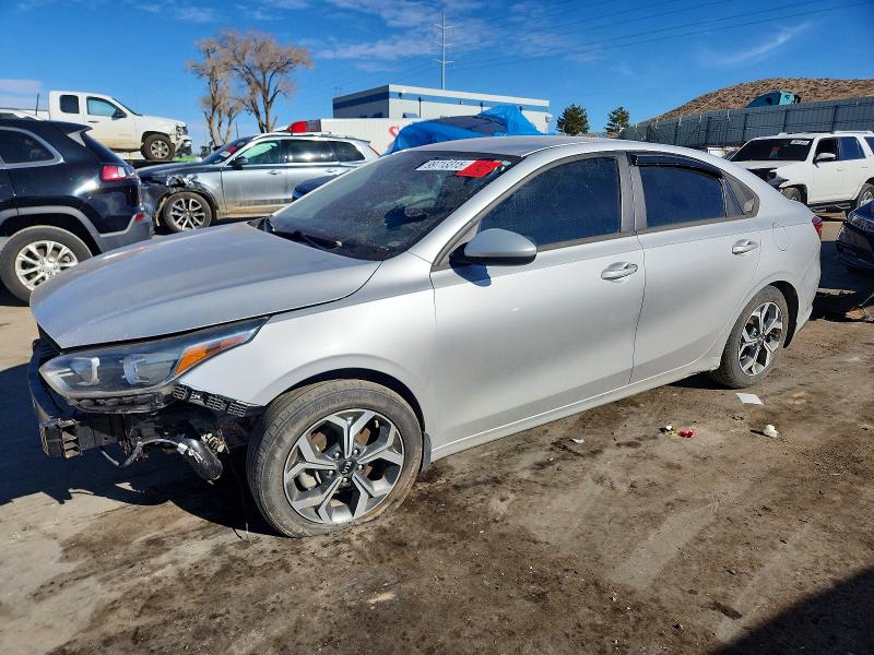 2021 KIA FORTE — VIN 3KPF24AD5ME376719