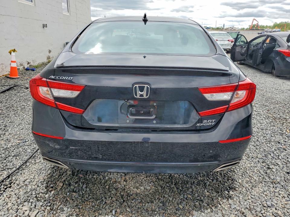 1HGCV2F36MA004907