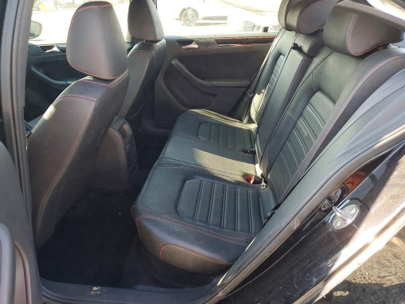 3VW5T7AJ4HM338066