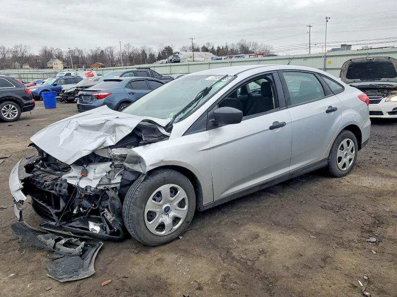 2018 FORD FOCUS — VIN 1FADP3E2XJL264681